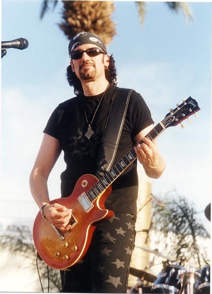 Live with GFR Indio, CA 2002
