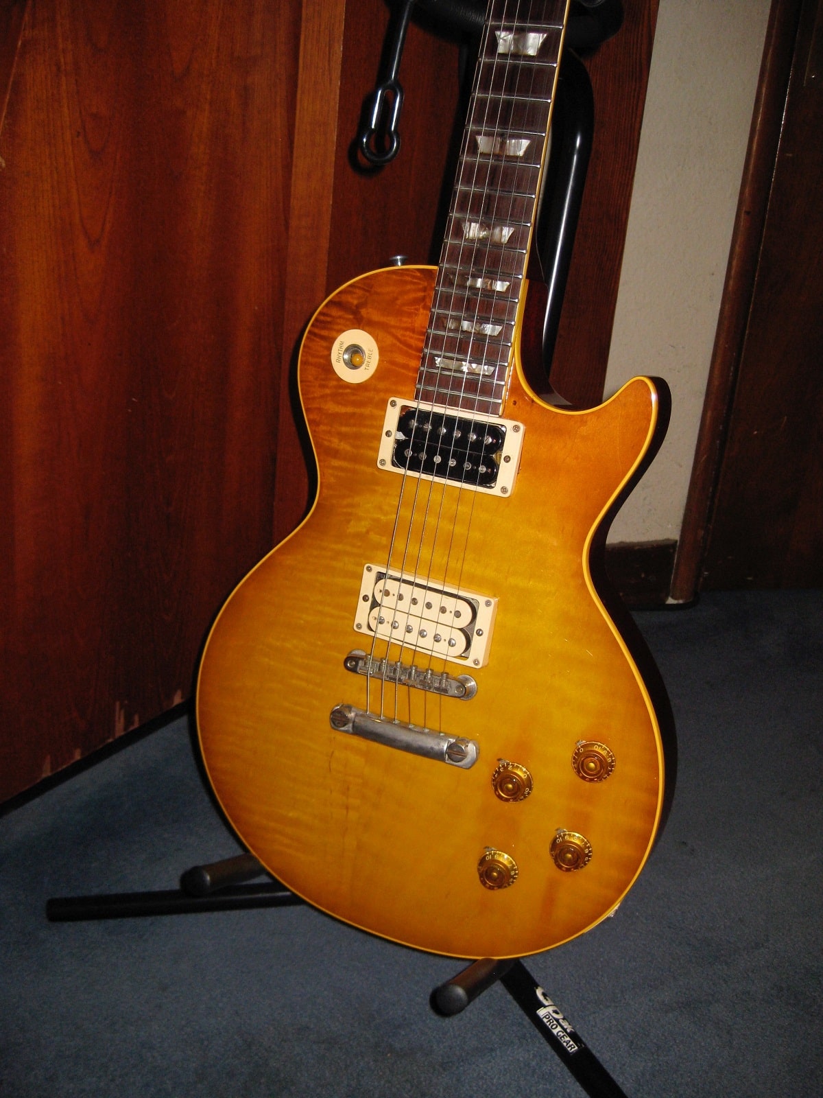 KISS Guitar of the Month September 1953 Les Paul